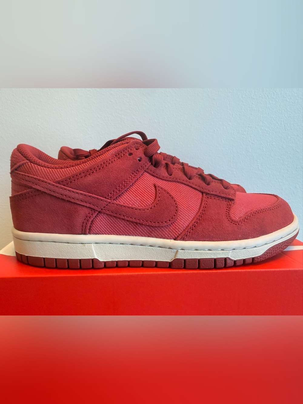 Nike Dunk Low SE (GS) Crimson Red Denim/ Suede Low-Top Sneakers 5Y IB5691-600